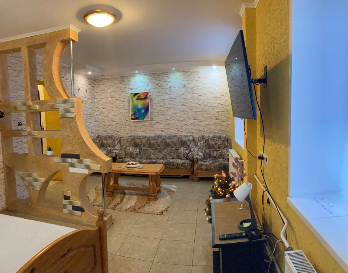 Apartment In The Center Grodno Exterior foto